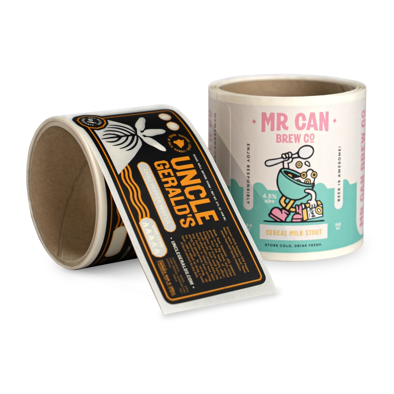 Kaksi rullaa omia tuote-etikettejä: "Uncle Gerald's" -chilivesietiketti ja "Mr Can Brew Co" -olutetiketti (cereal milk stout)